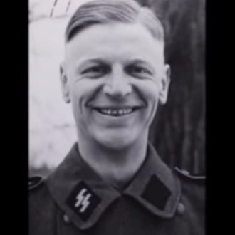 Pieter Schelte Heerema in zijn uniform van de Waffen SS (beeld: YouTube).