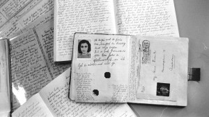 Dagboeken Anne Frank na 70 jaar nog niet op internet