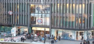 C&A Duitsland haalt ‘neonazi-kleren’ terug
