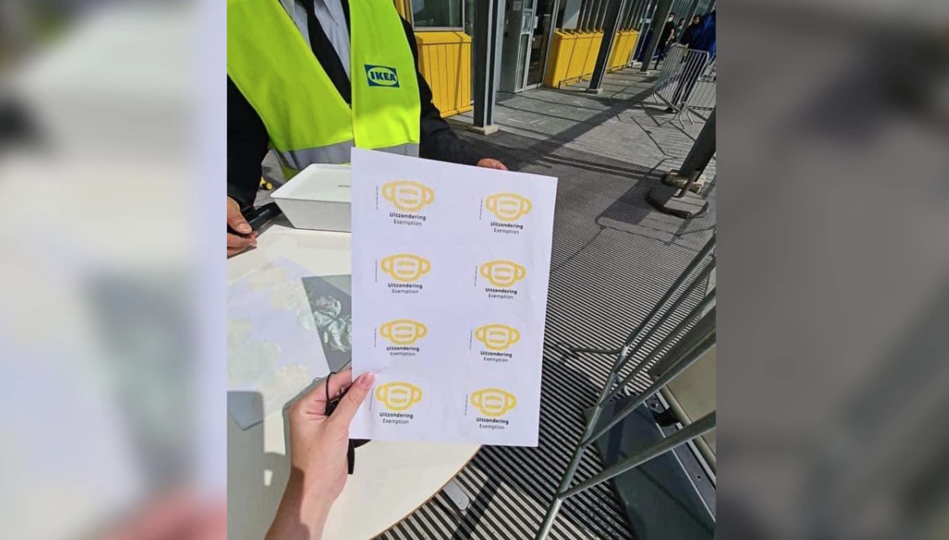 IKEA stopt met gele sticker wegens associatie met Jodenster