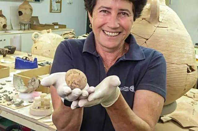 Duizend jaar oud kippenei gevonden Israëlische grond