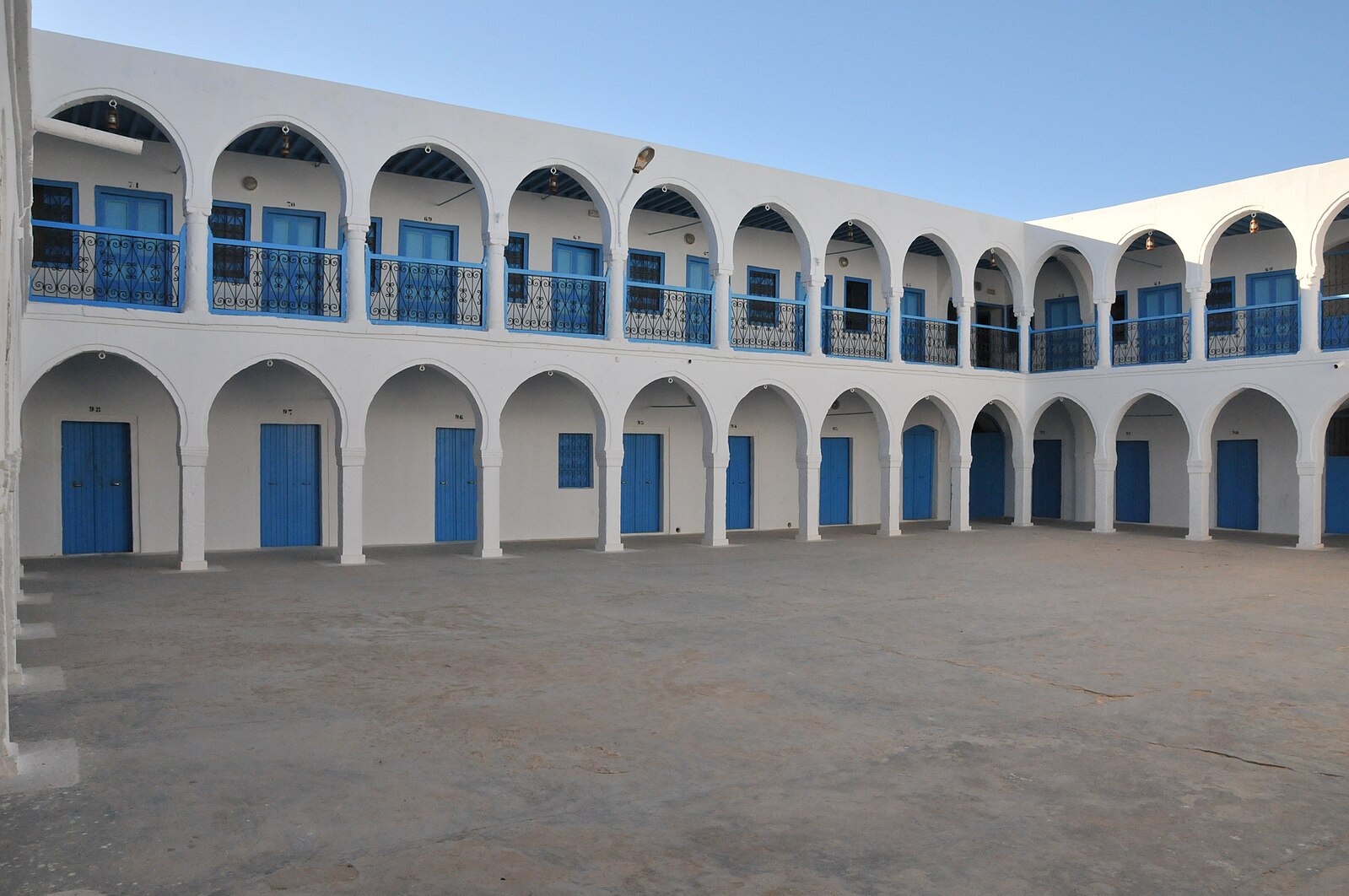 Aanslag op beroemde synagoge van Djerba in Tunesië, vier doden