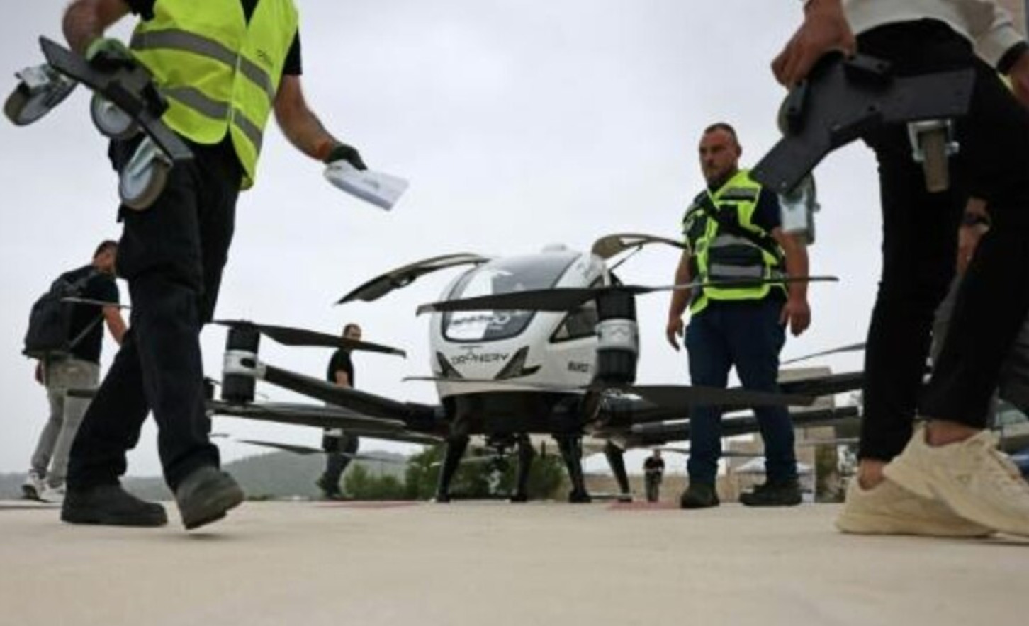 Israël test taxidrones voor personenvervoer