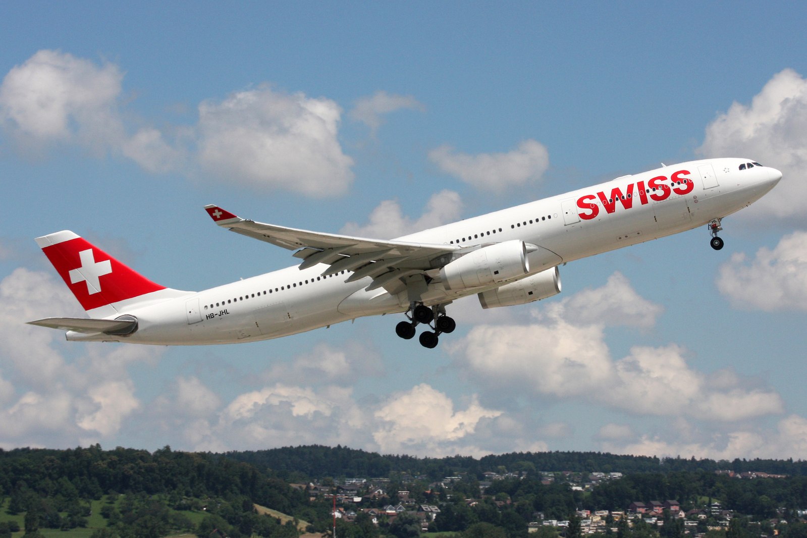 Swiss stopt evacuaties, KLM en Transavia voorlopig niet naar Israël