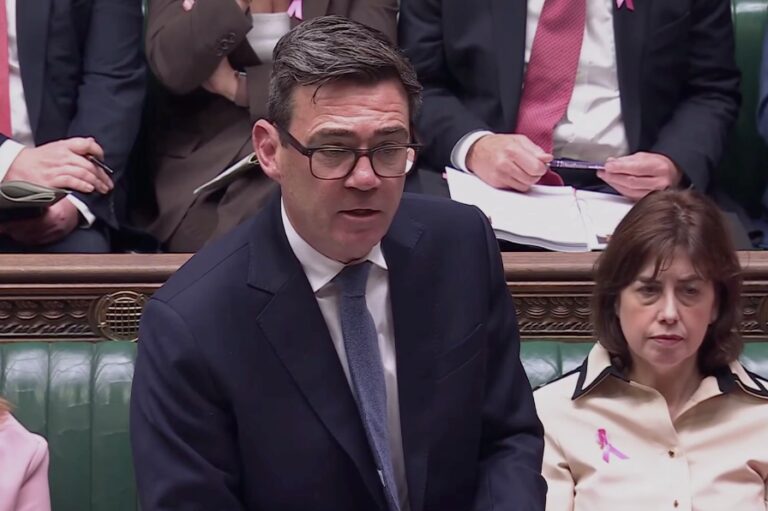 Andy Burnham, Lagerhuis, 2026 (beeld: X.com, Lower House Westminster)